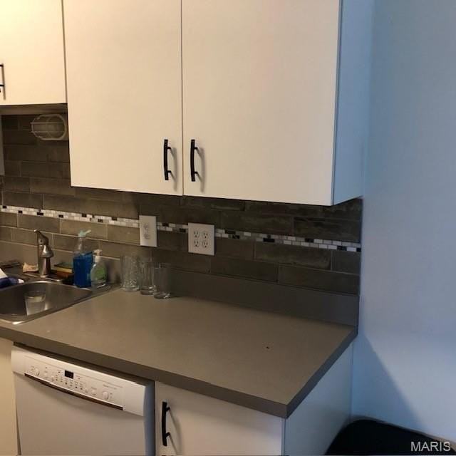 6003 Kingsbury Ave - Photo 3 of 4