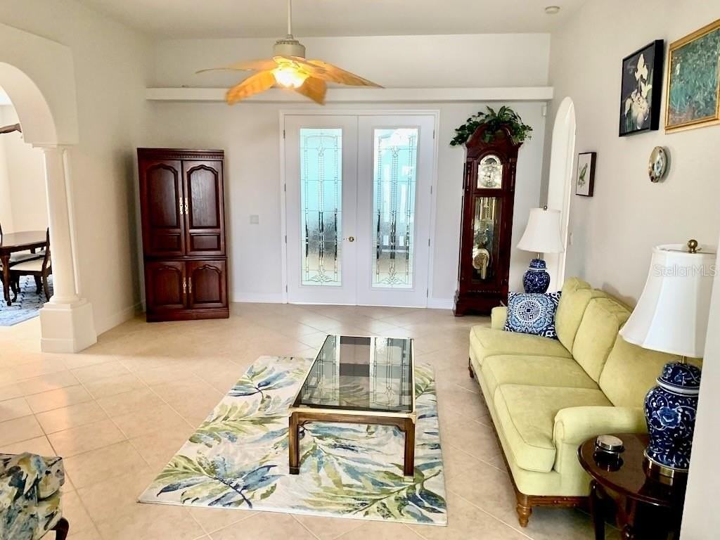 24312 Westgate Blvd - Photo 6 of 50
