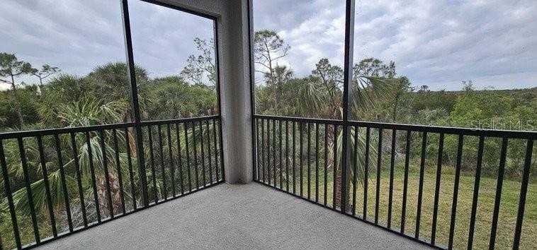 14161 Heritage Landing Blvd #1121 - Photo 3 of 41