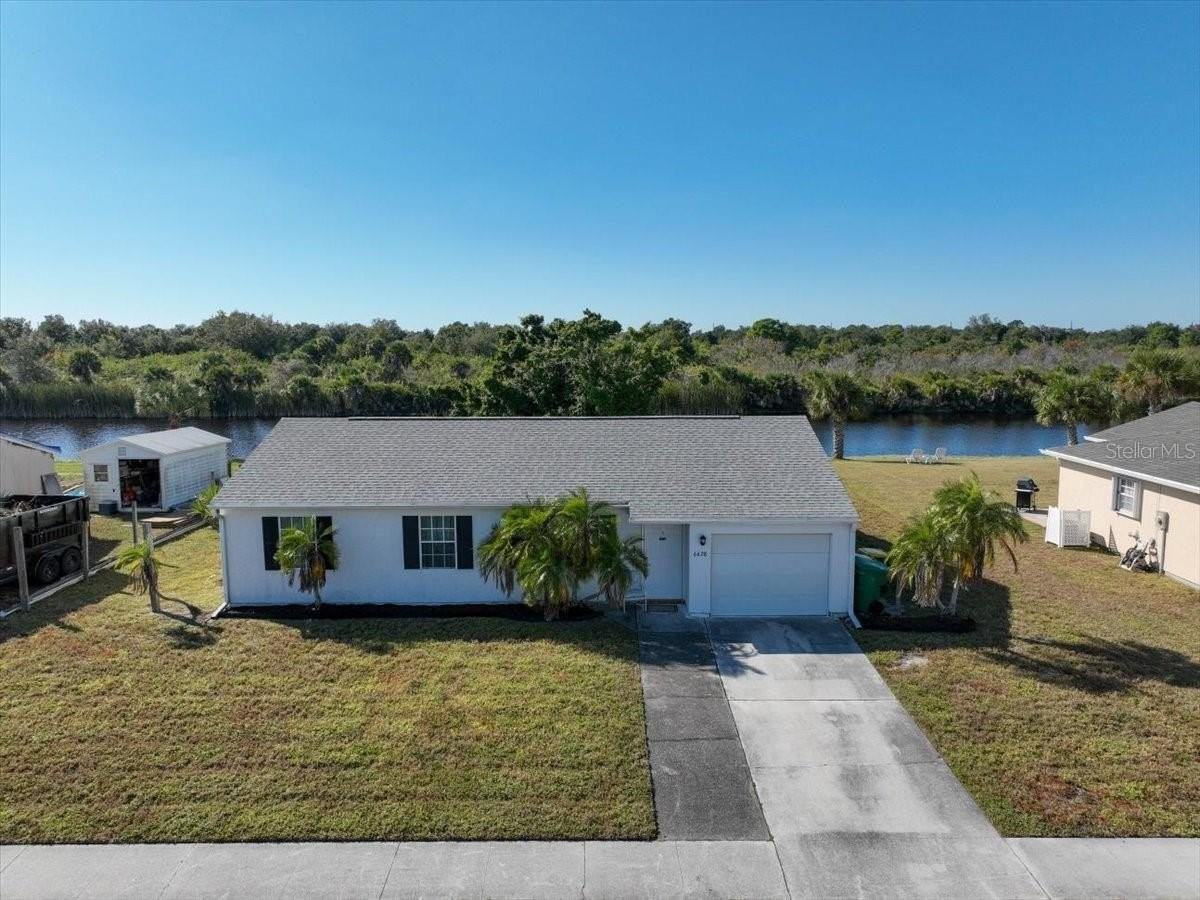 6628 Thorman Rd - Photo 3 of 43