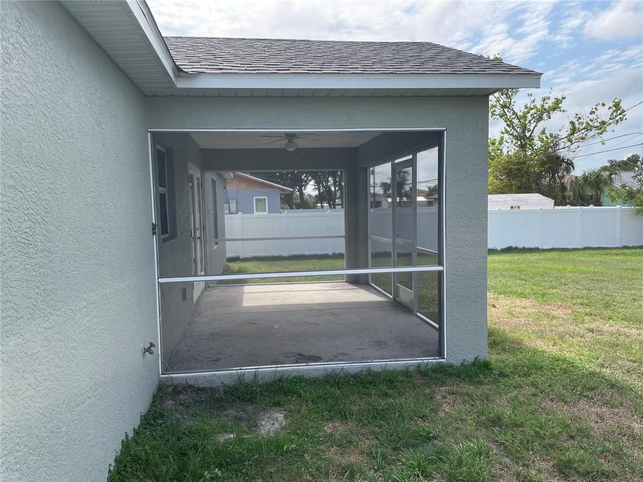 10136 Willmington Blvd - Photo 2 of 16