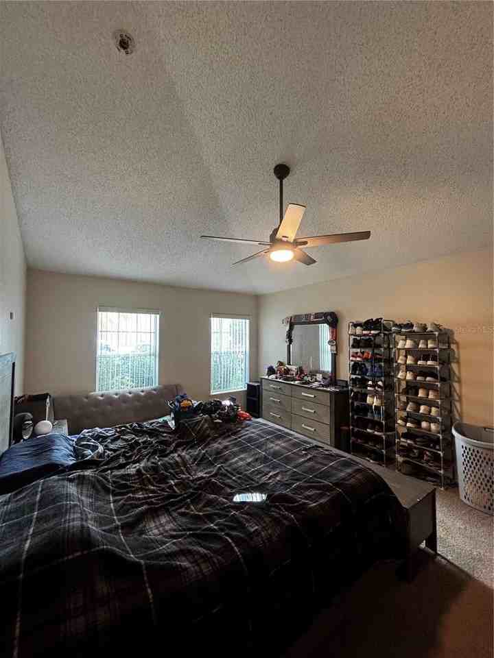 8 Botany Ln - Photo 6 of 14