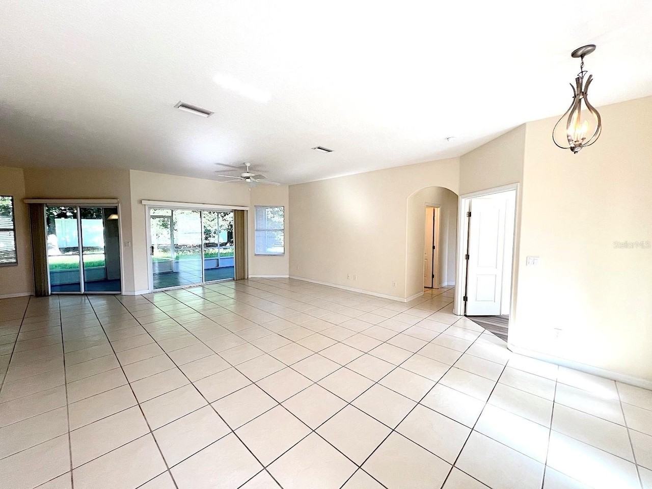 16 Zorlou Ct - Photo 7 of 39