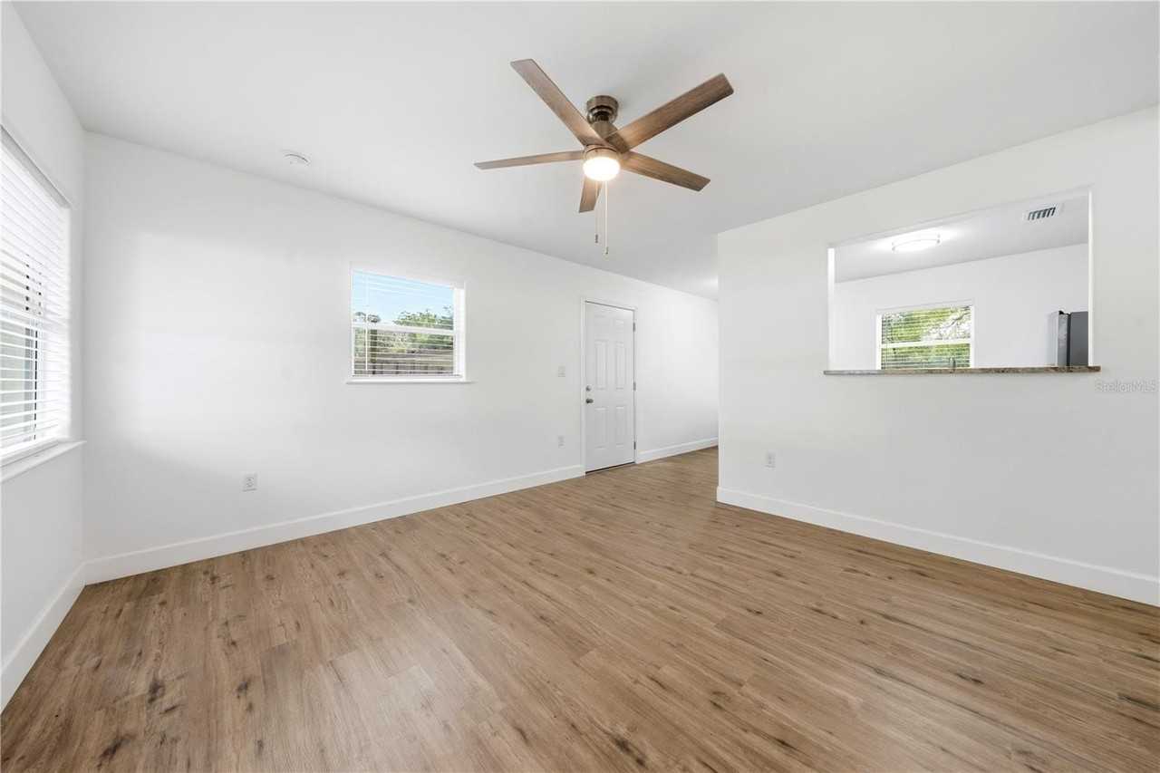 1009 Nebraska St - Photo 3 of 27