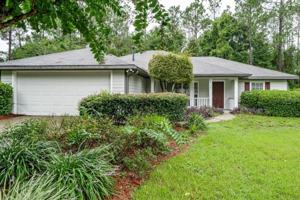 featured image of 7136 Sw 81st Dr