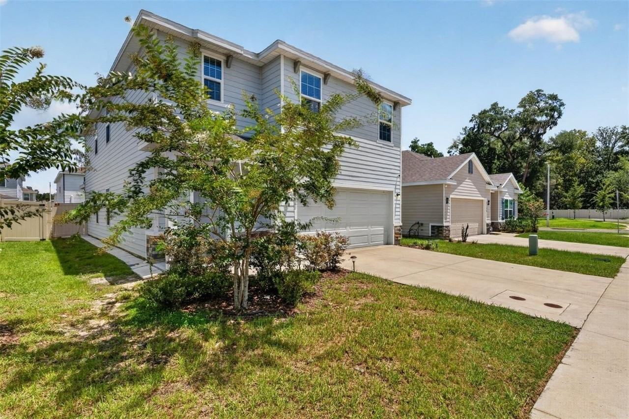 5122 Sw 49th Ln - Photo 2 of 39