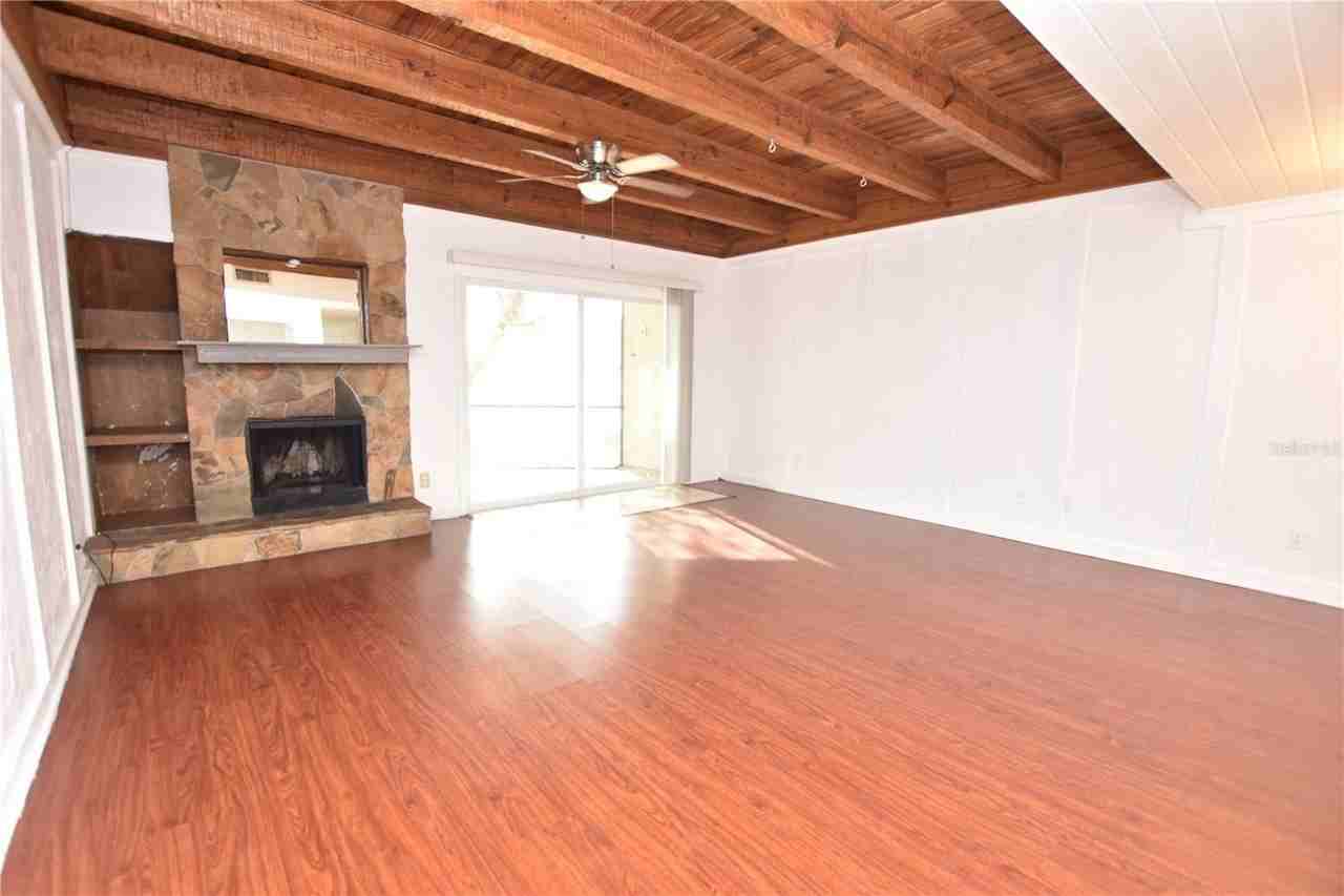 2221 9th St Se - Photo 7 of 25