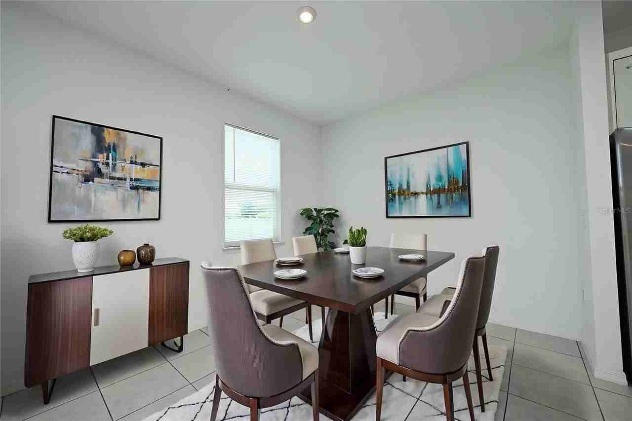 685 CROWN ROSE Drive - Photo 7 of 38