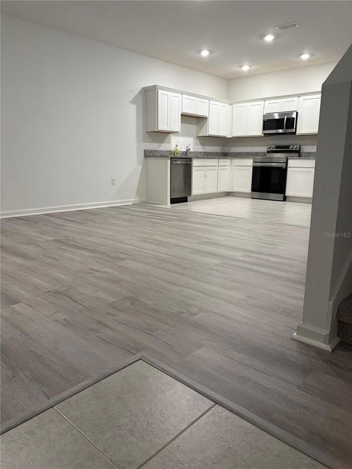 358 Cadberry Pl - Photo 7 of 31