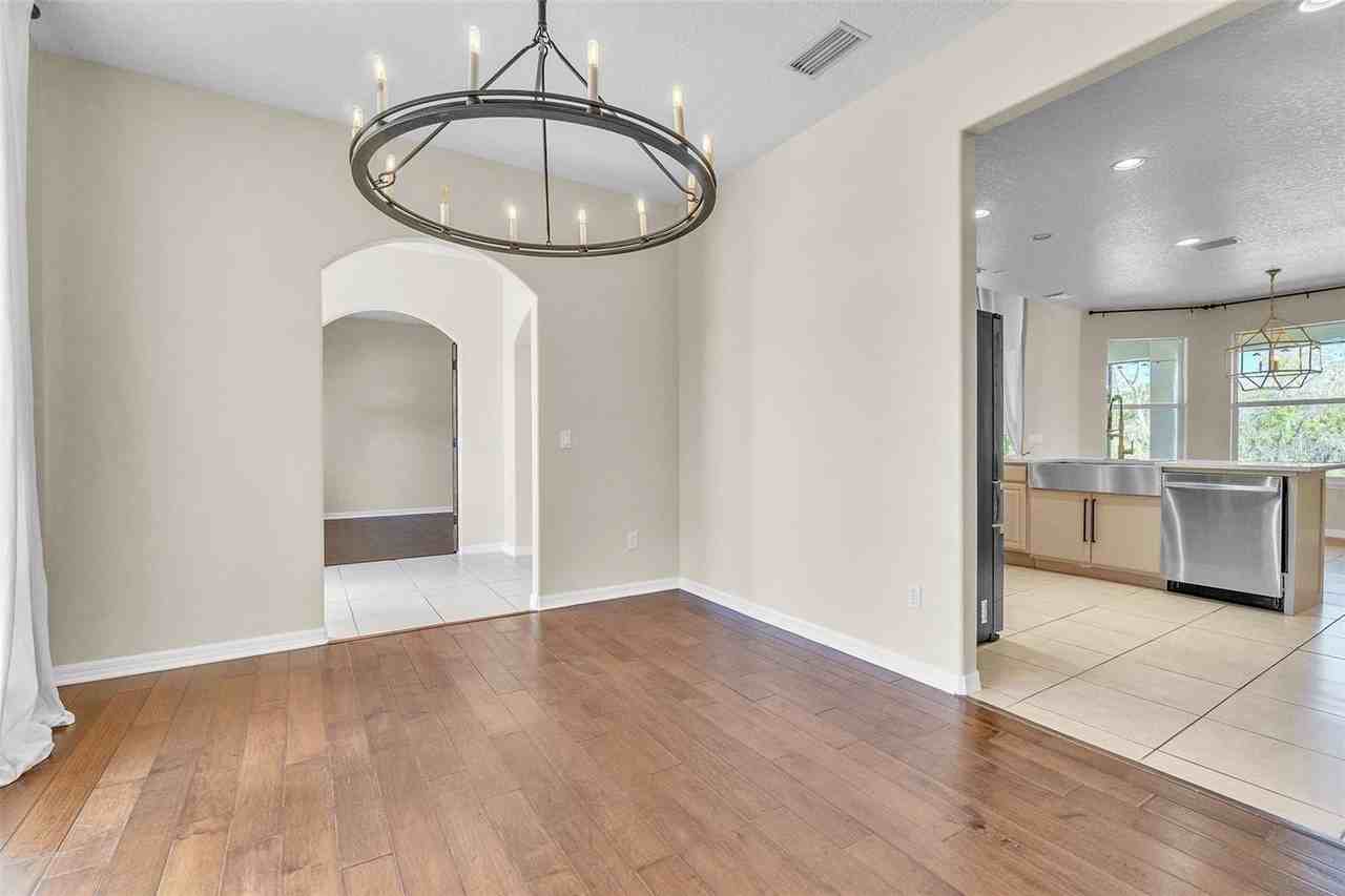 4617 Patricia Ann Ct - Photo 4 of 33
