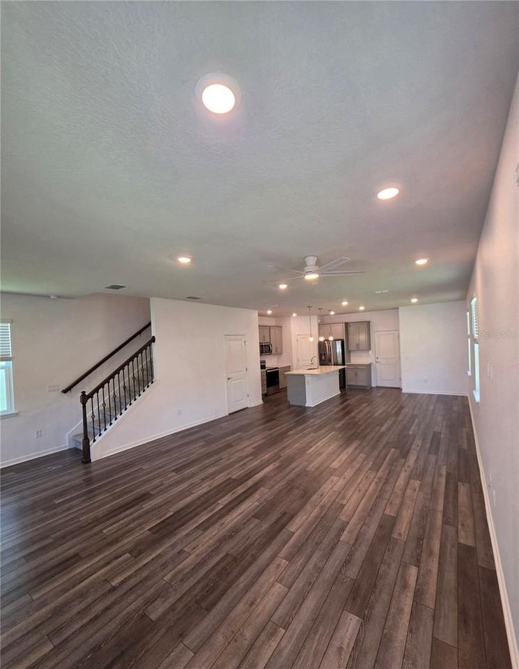 14325 Lanikai Beach Dr - Photo 5 of 29