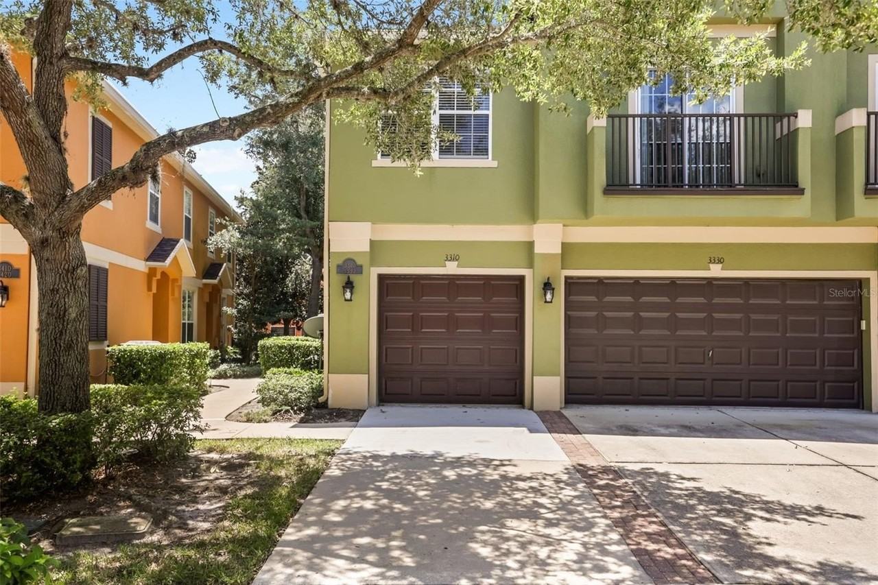 3310 Pine Oak Trl - Photo 3 of 28