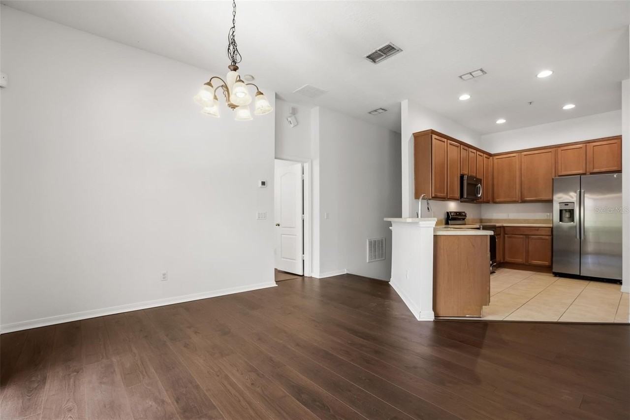 3310 Pine Oak Trl - Photo 6 of 28