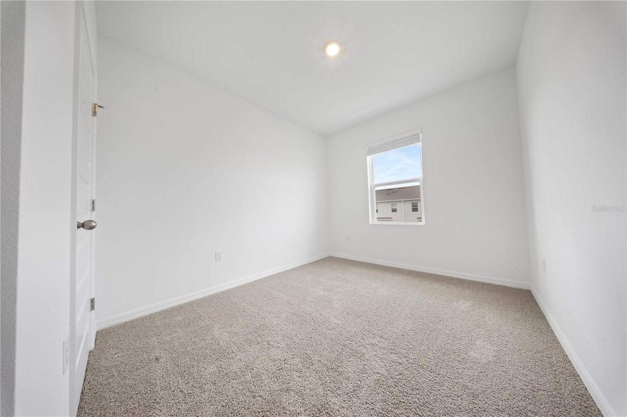 4302 Butterscotch Cir - Photo 7 of 19