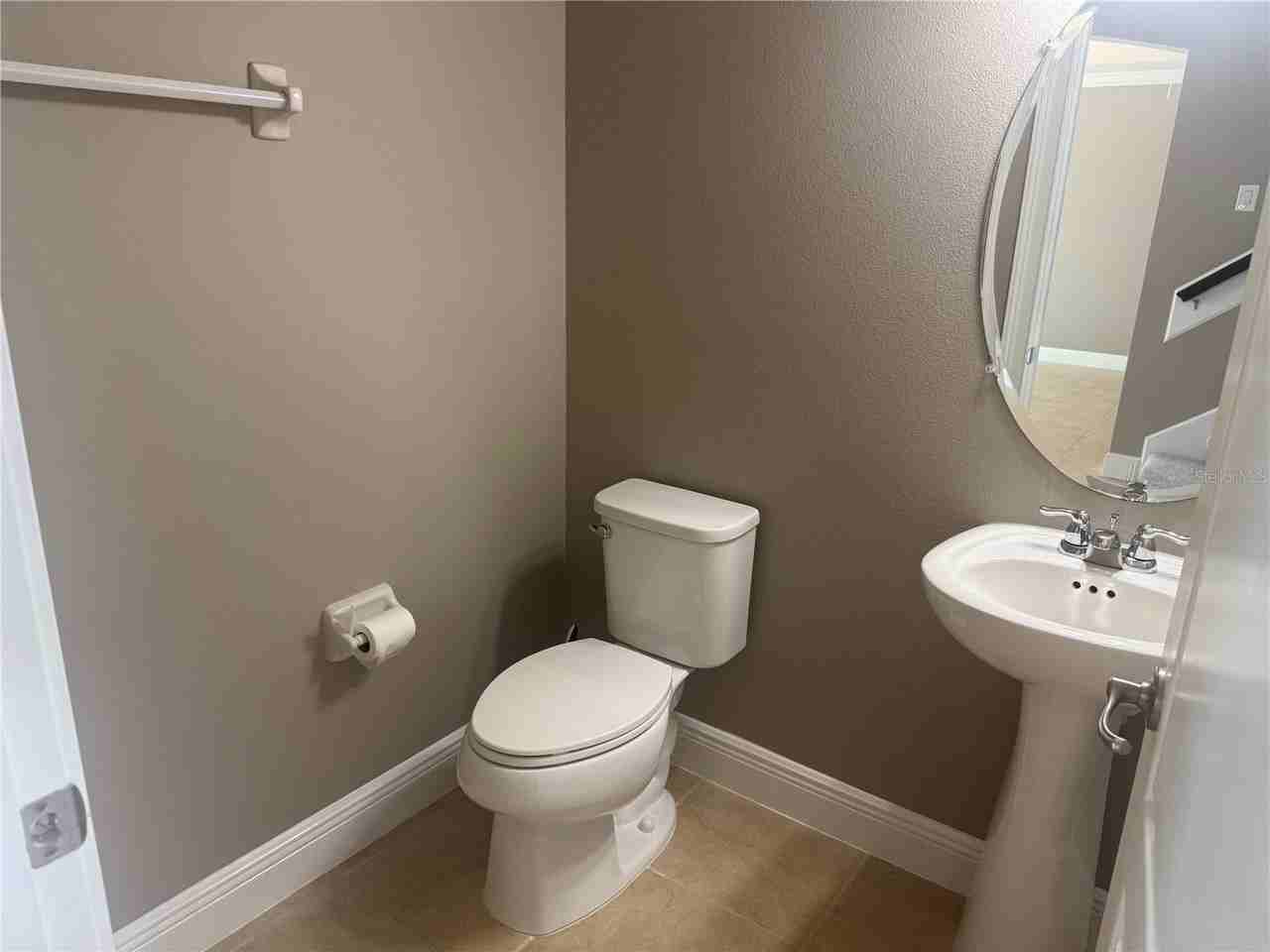 3128 Amalfi Dr - Photo 6 of 34