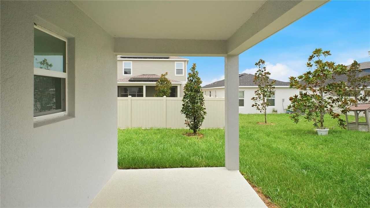 2942 Lavanda Dr - Photo 7 of 48