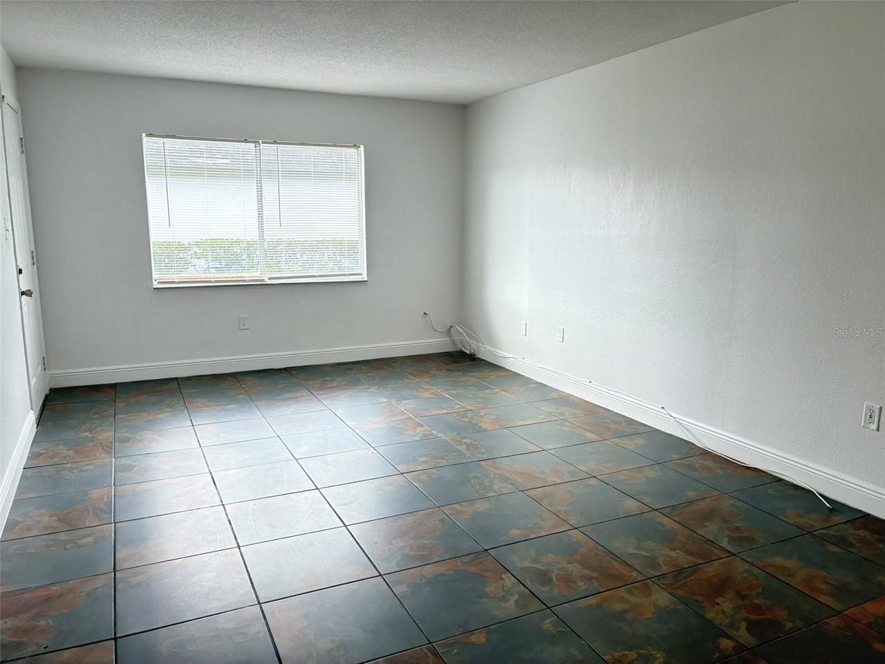 1944 Conway Rd #4 - Photo 3 of 27