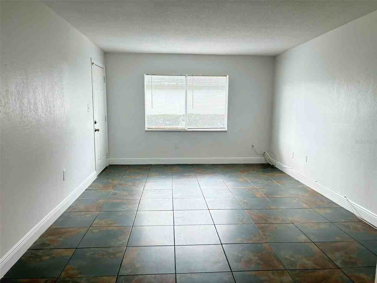 1944 Conway Rd #4 - Photo 4 of 27