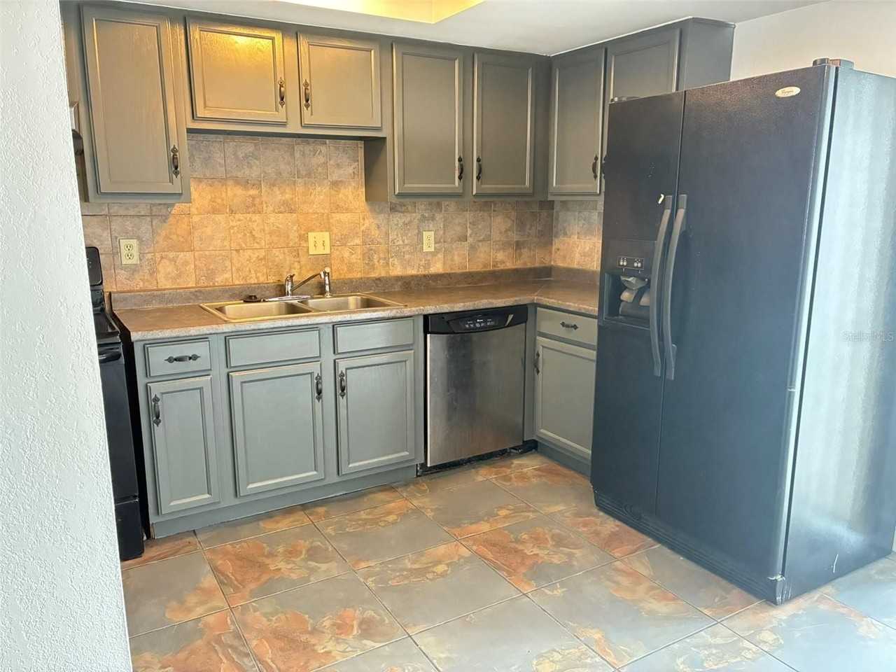 1944 Conway Rd #4 - Photo 5 of 27