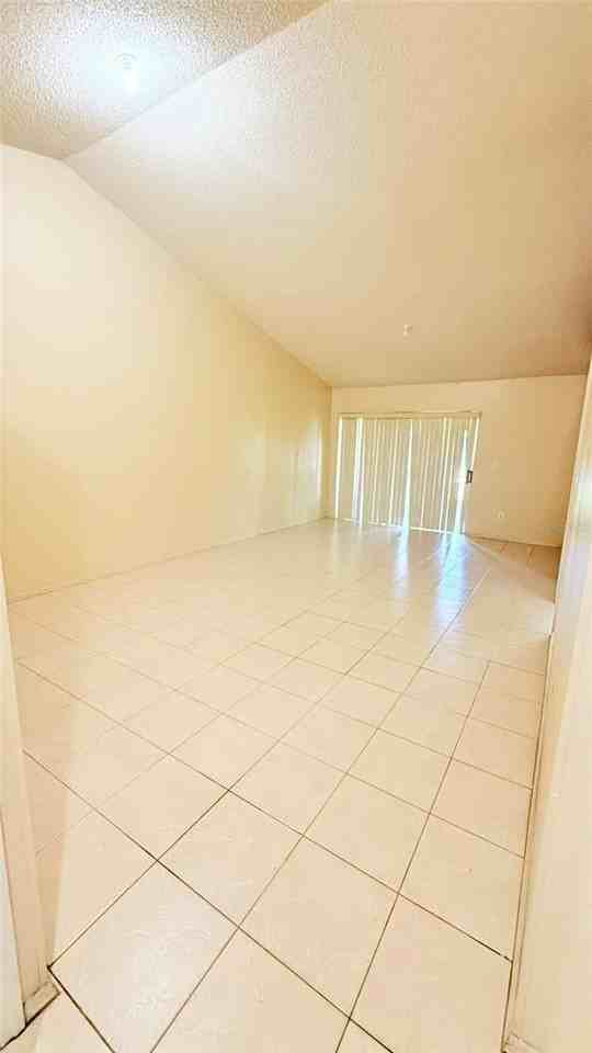 3101 Tadpole Ct - Photo 5 of 21