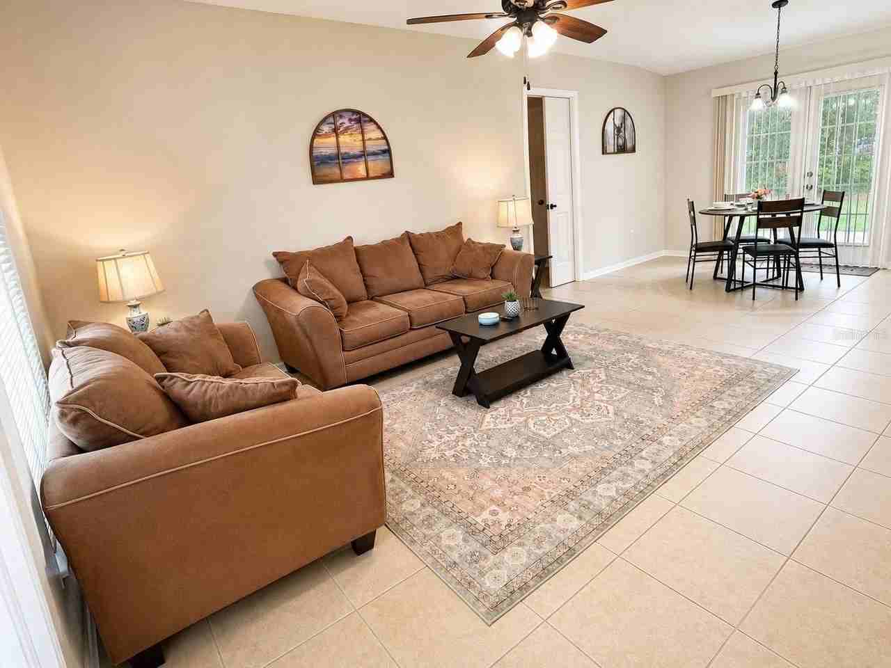 6401 Nw 66th Ave - Photo 3 of 12