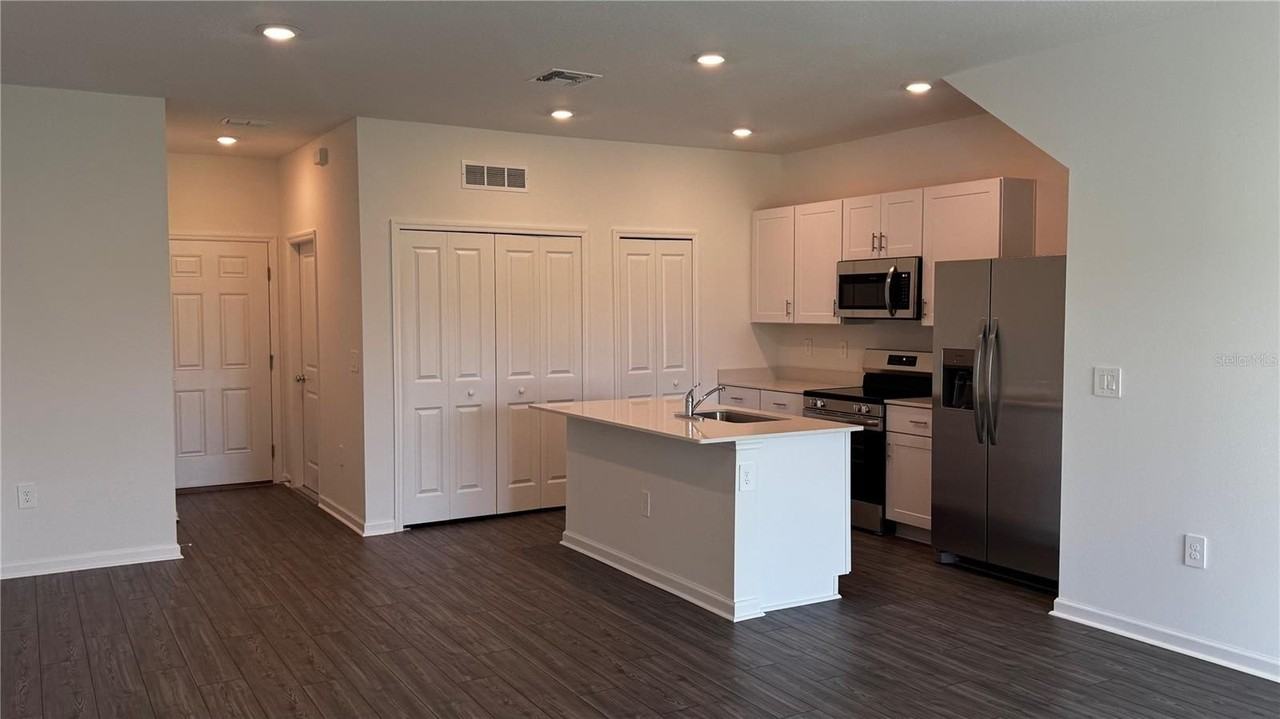 4965 Sw 83rd Pl - Photo 4 of 13