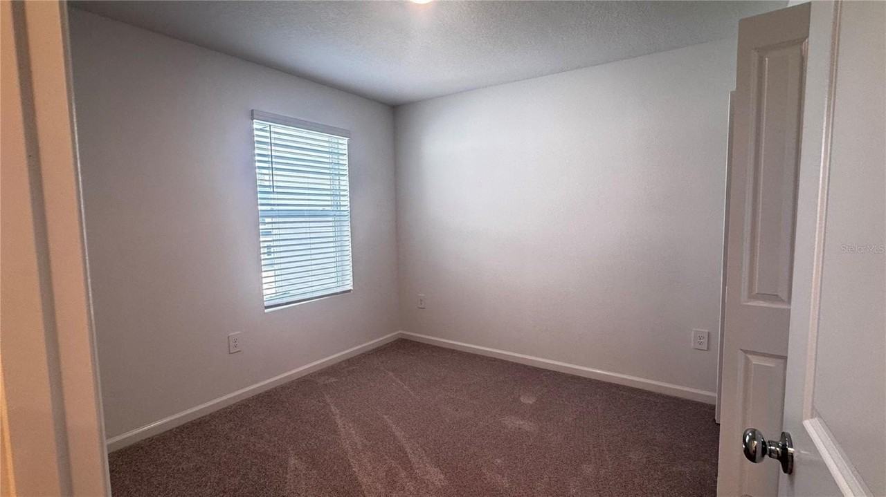 4957 Sw 83rd Pl - Photo 7 of 12