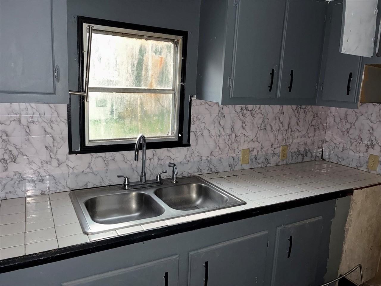 25 Sunset Cir - Photo 4 of 7