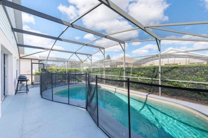 8121 Fan Palm Way - Photo 4 of 45
