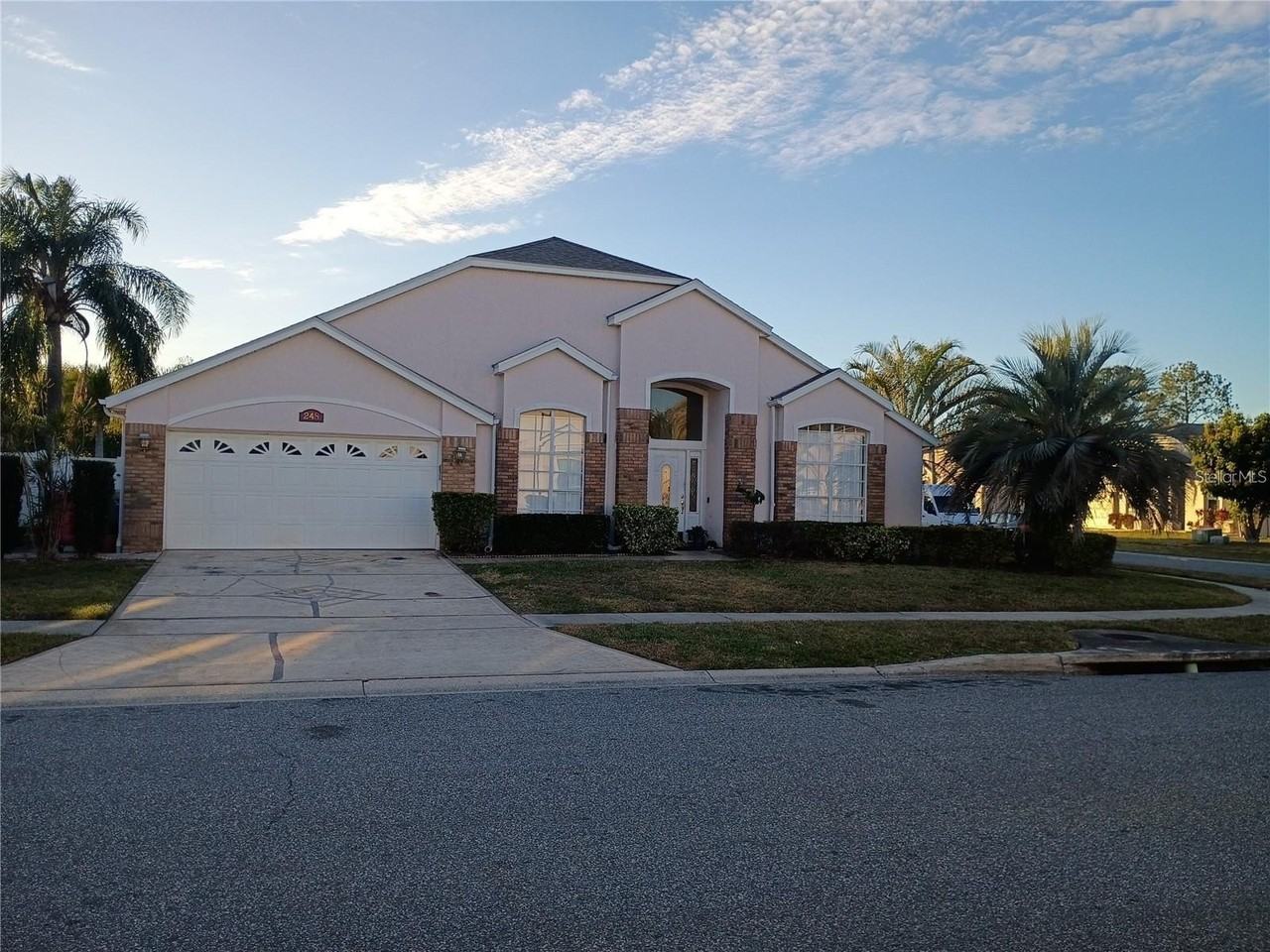 248 Kassik Cir - Photo 3 of 21