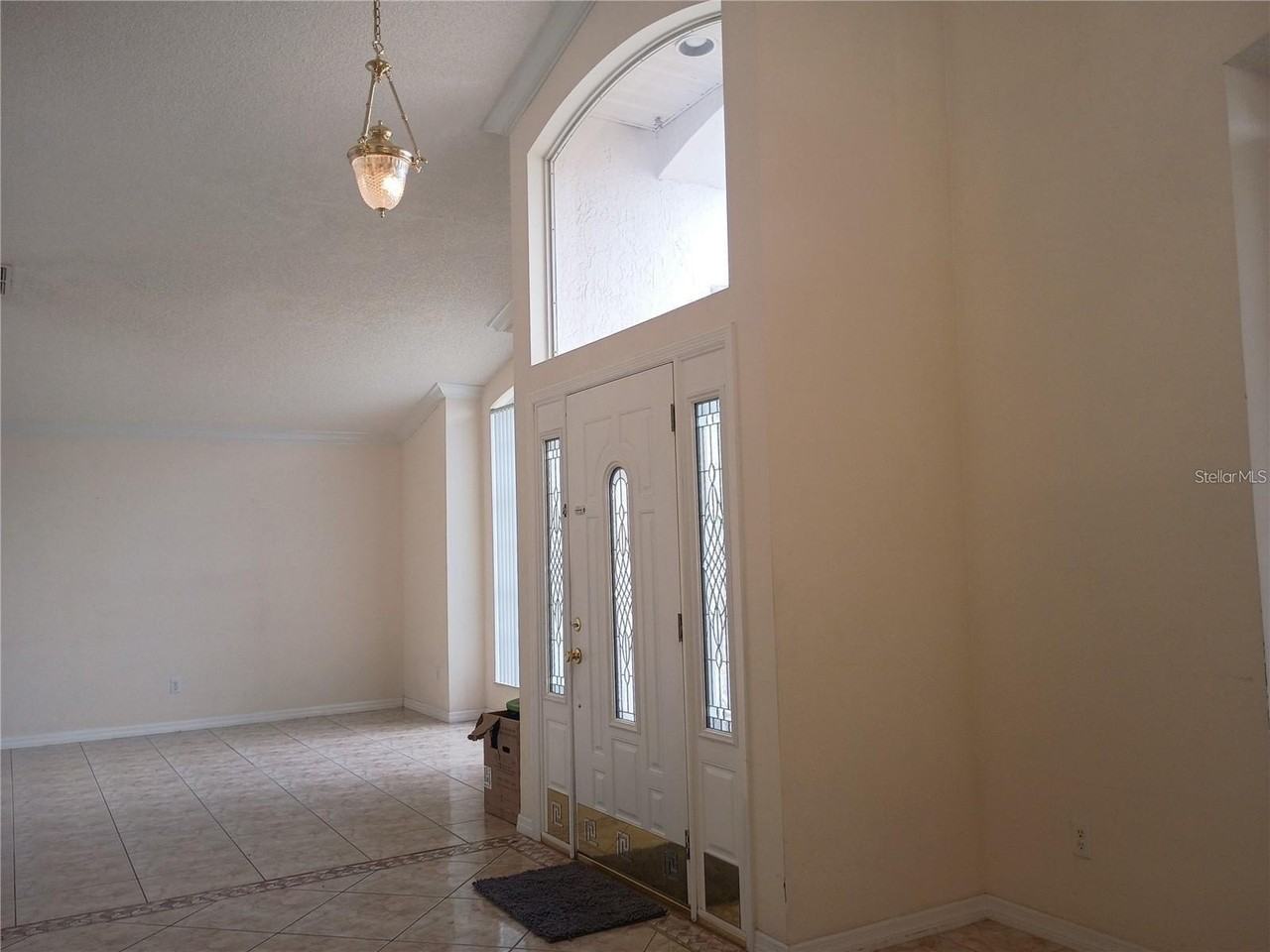 248 Kassik Cir - Photo 4 of 21