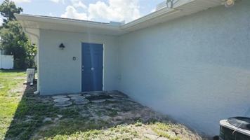 featured image of 865 Palm Ave #A