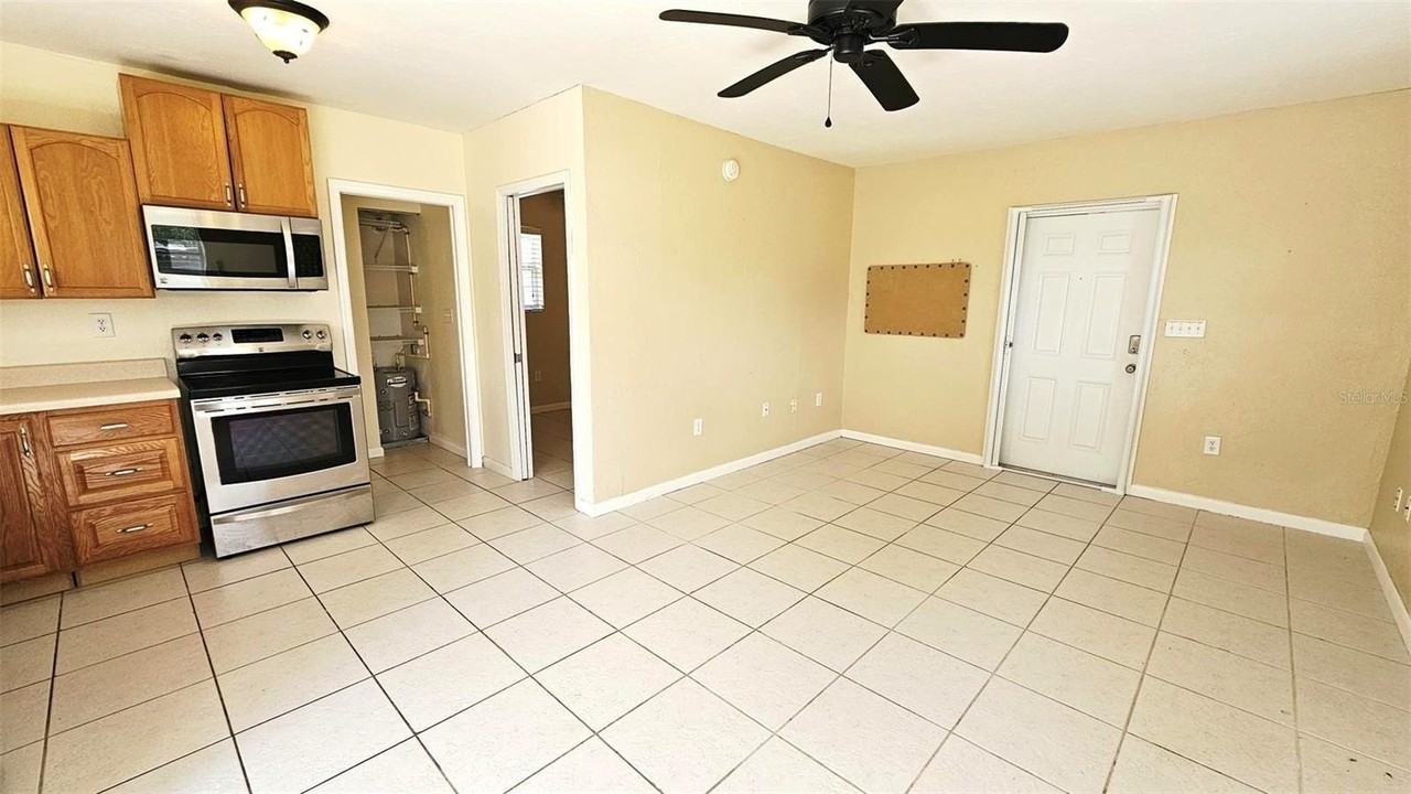 865 Palm Ave #A - Photo 4 of 9
