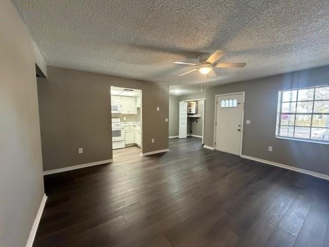 4400 Millwood Rd #E - Photo 4 of 21