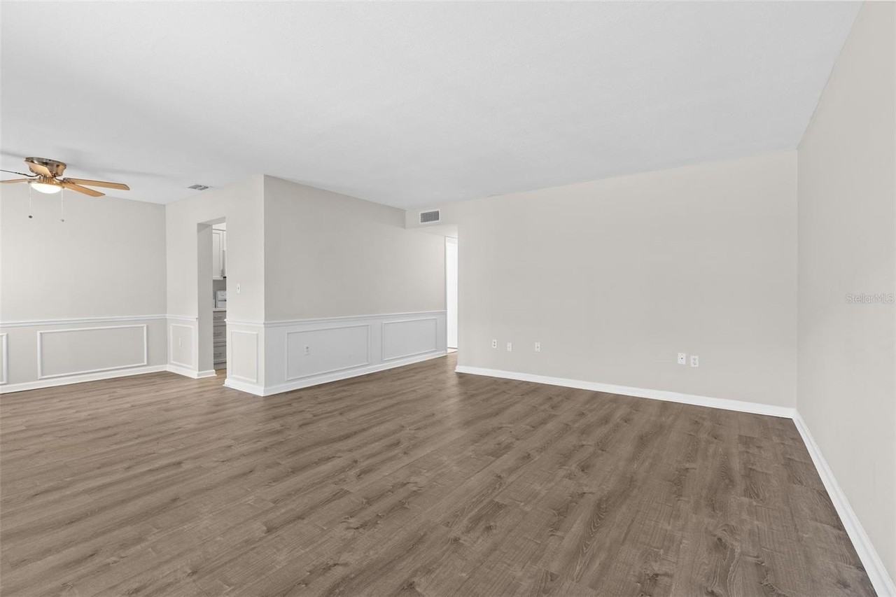 350 79th Ave N #134 - Photo 5 of 29