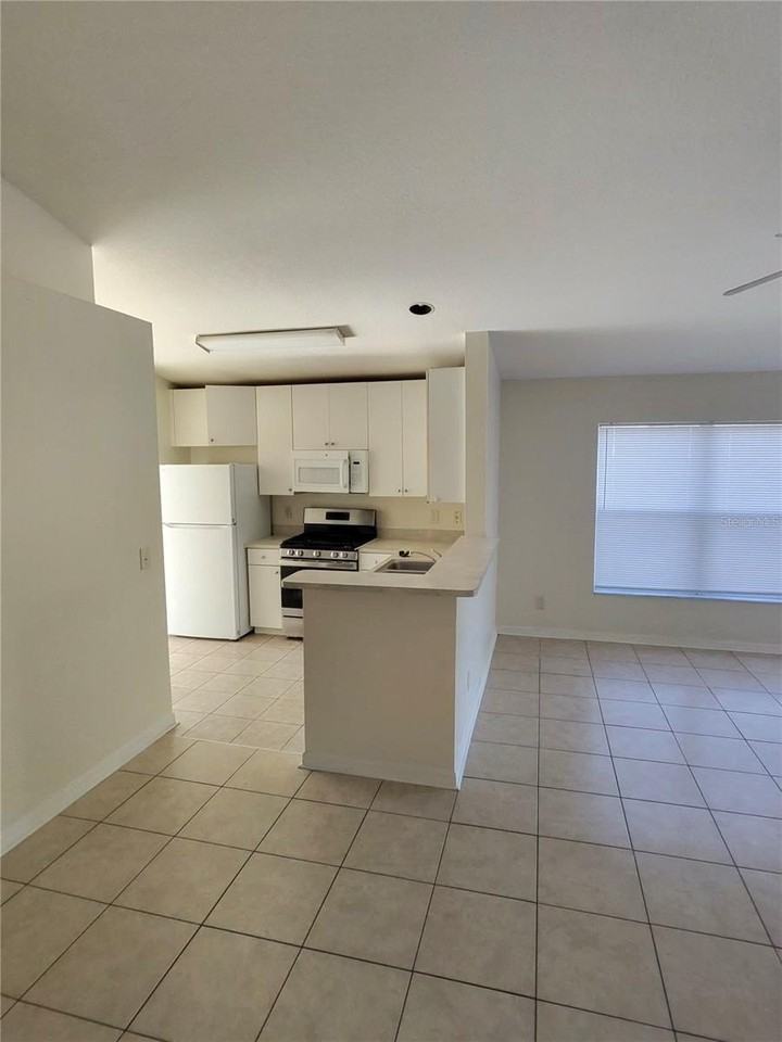11106 Havasu Ct - Photo 7 of 26
