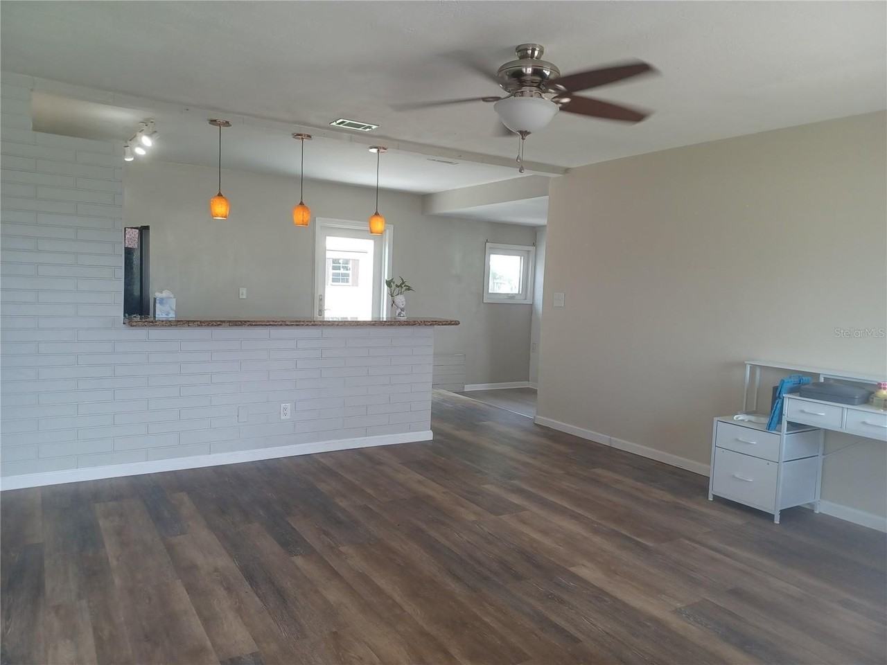 8448 76th Ave - Photo 6 of 21