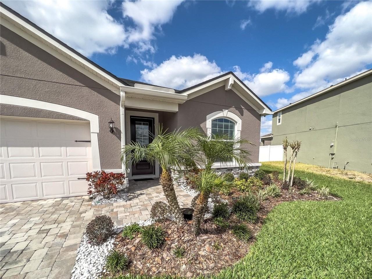 13102 Satin Lily Dr - Photo 5 of 28