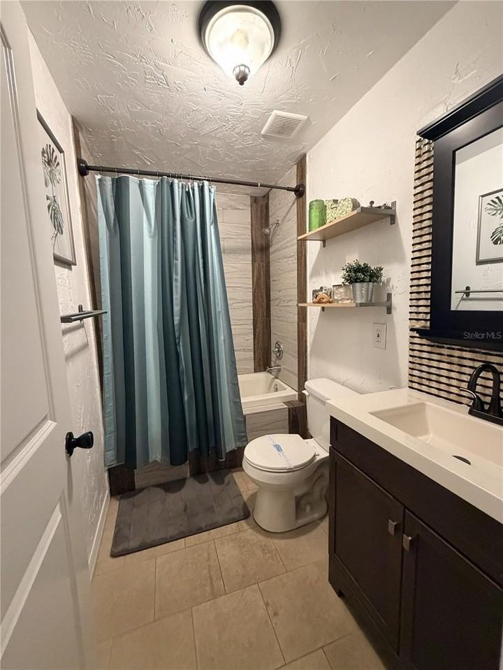 1707 W Comanche Ave - Photo 7 of 10