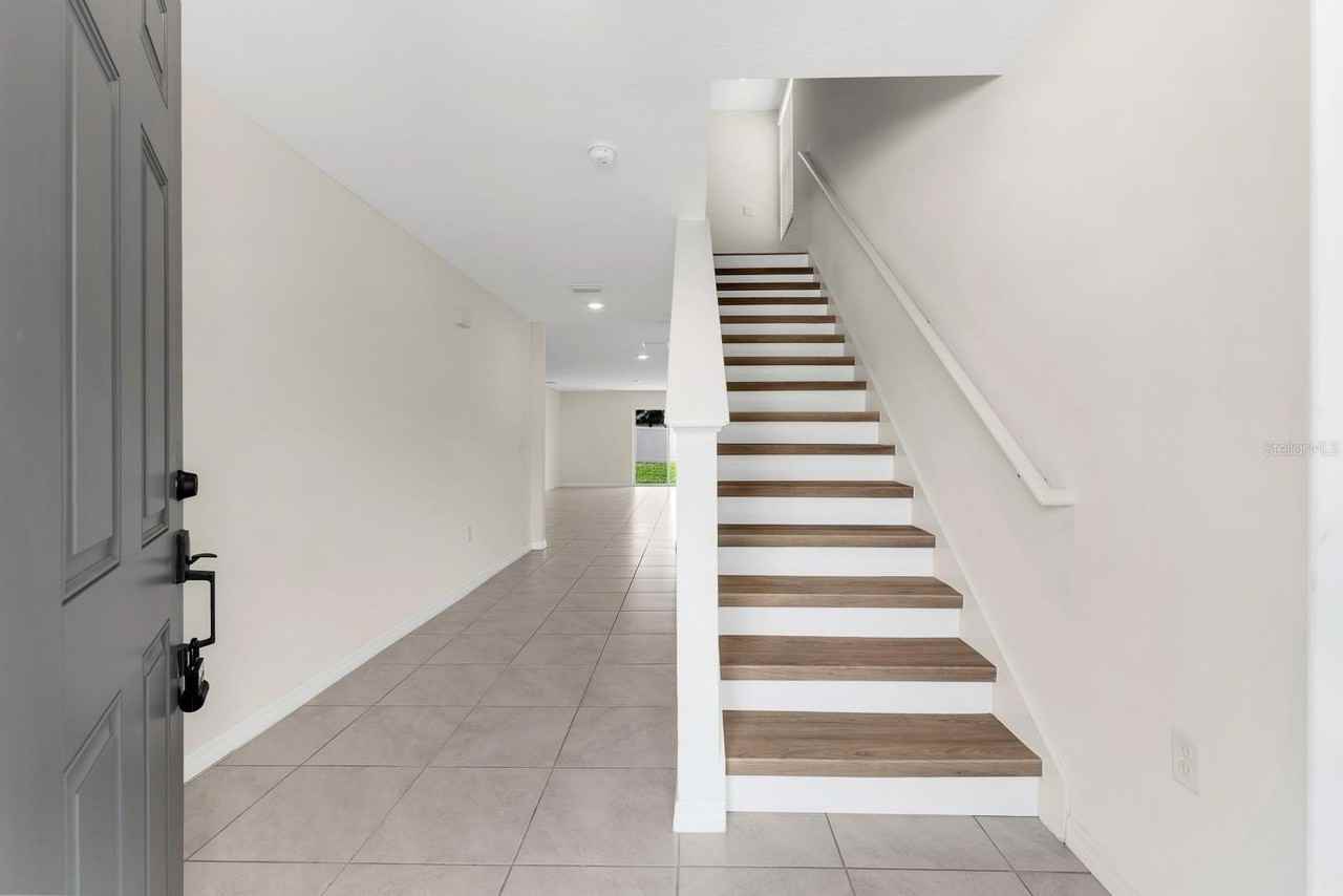 12153 Downy Birch Dr - Photo 2 of 32
