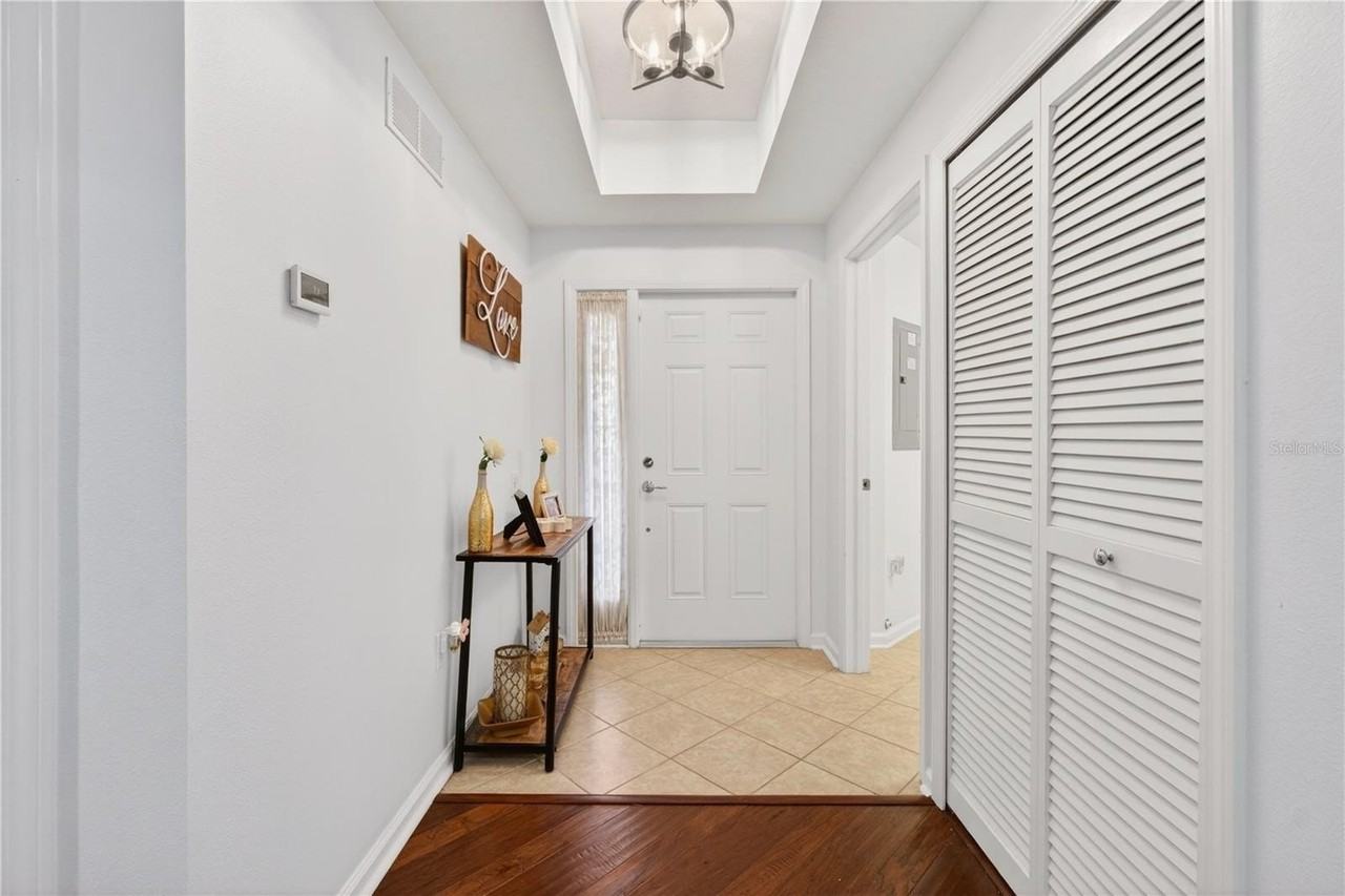 852 Lantern Way - Photo 3 of 50