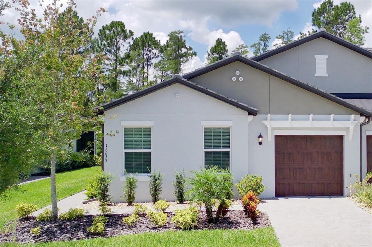 16657 Shell Bay Dr - Photo 2 of 50