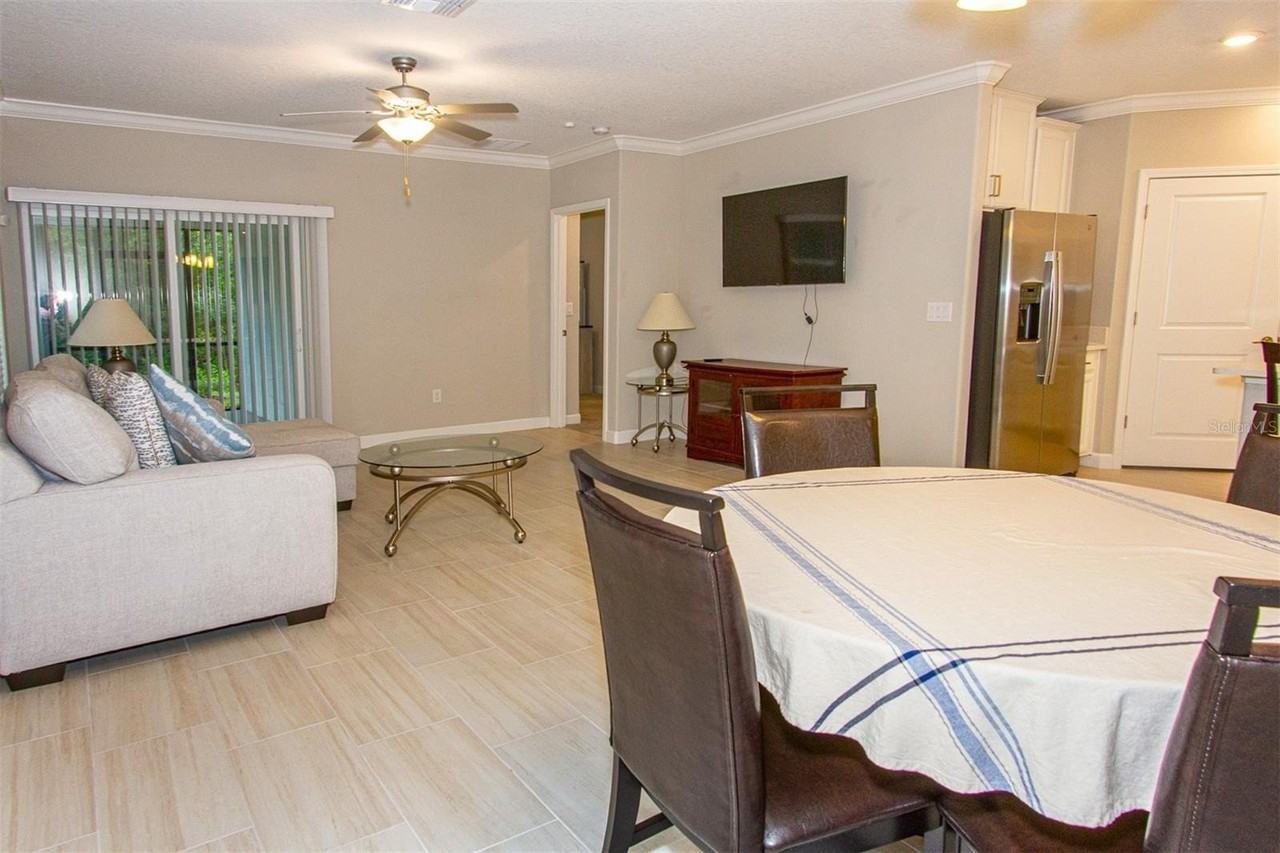 16657 Shell Bay Dr - Photo 7 of 50