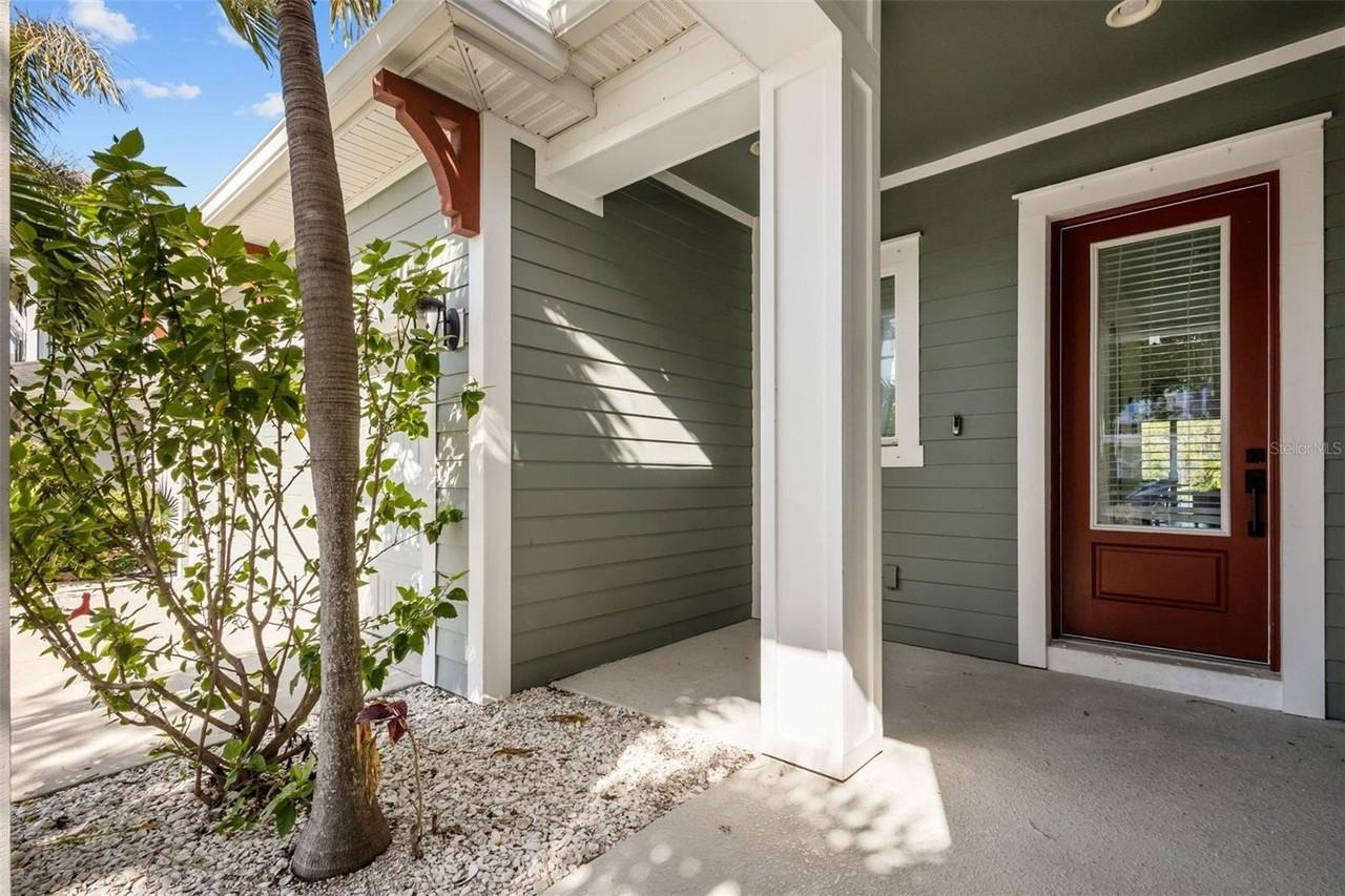 2515 Portico St - Photo 2 of 45