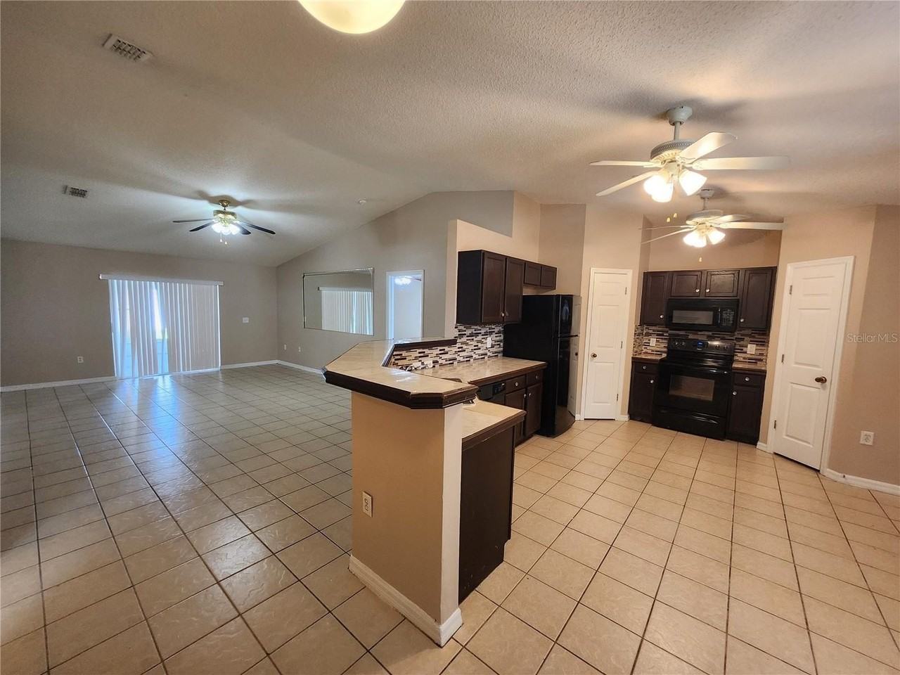 13407 Copper Head Dr - Photo 4 of 20