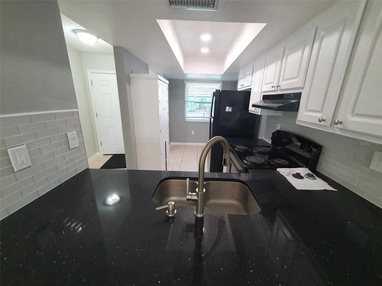 1893 Orange Boulevard Way - Photo 2 of 9
