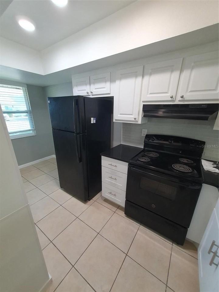 1893 Orange Boulevard Way - Photo 3 of 9