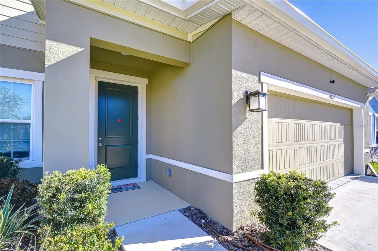 10422 Gliding Eagle Way - Photo 4 of 50