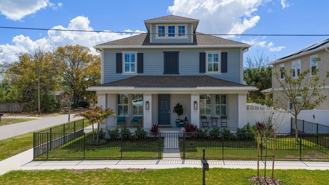 2702 W Cass St - Photo 1 of 1