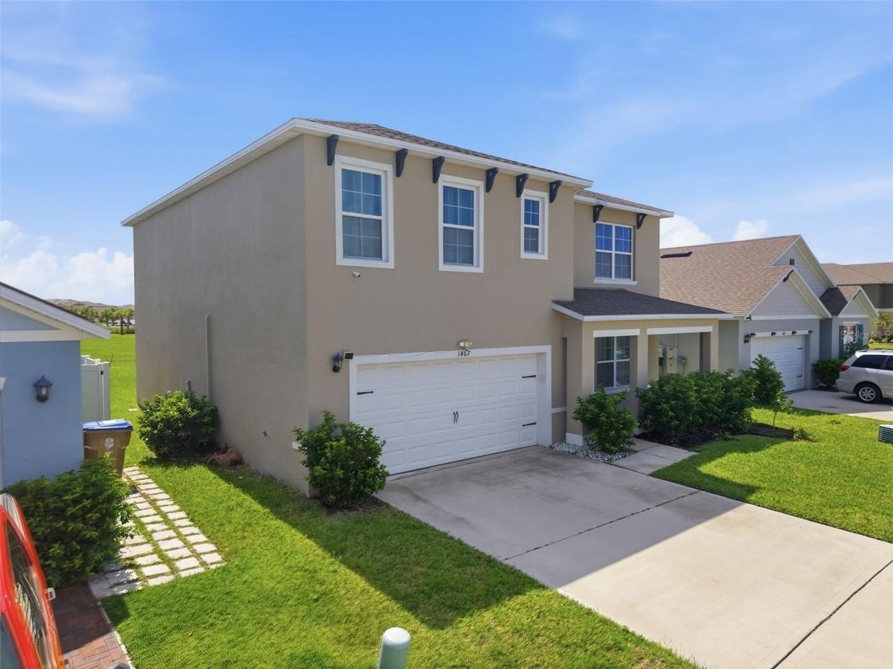 1467 Riverboat Dr - Photo 3 of 40